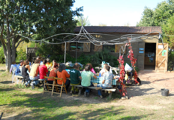 Calçotada a l'Hort de la Sínia